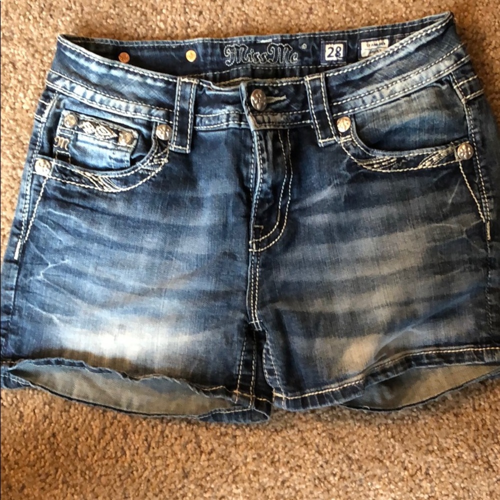 MISS ME JEAN SHORTS